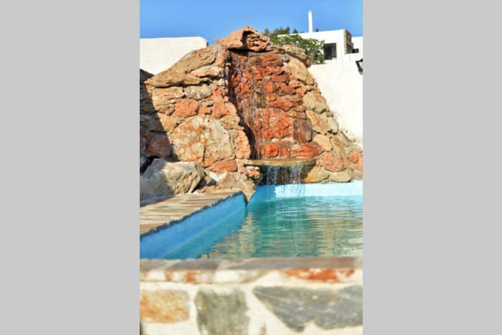 George Farmhouse Chrousa المظهر الخارجي الصورة