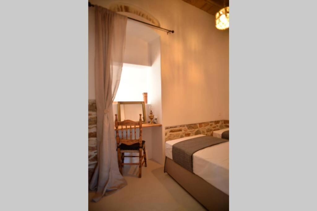 George Farmhouse Chrousa المظهر الخارجي الصورة
