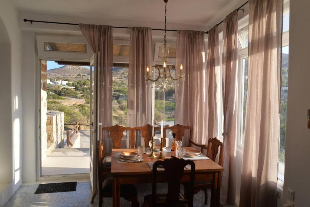 George Farmhouse Chrousa المظهر الخارجي الصورة