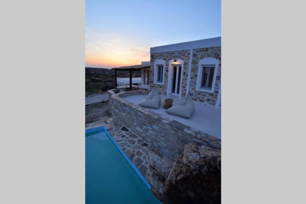 George Farmhouse Chrousa المظهر الخارجي الصورة