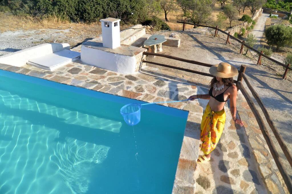 George Farmhouse Chrousa المظهر الخارجي الصورة