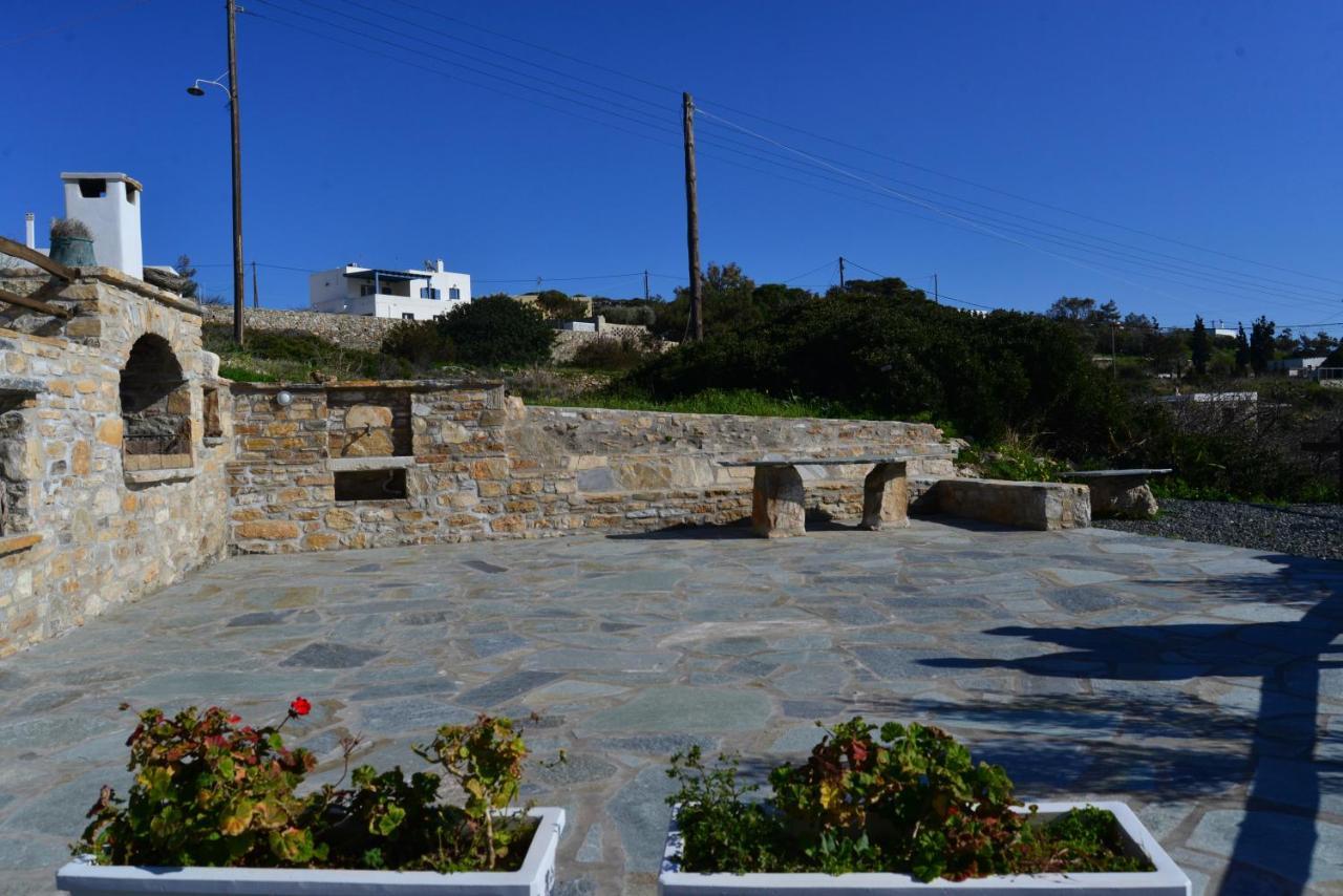 George Farmhouse Chrousa المظهر الخارجي الصورة